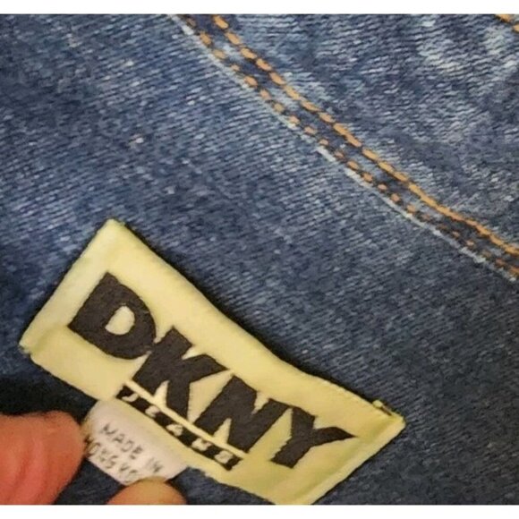 Vintage Denim DKNY Jeans Shirt Pearl Snap Blue Small Western Top 90s  Oversized - Picture 4 of 7